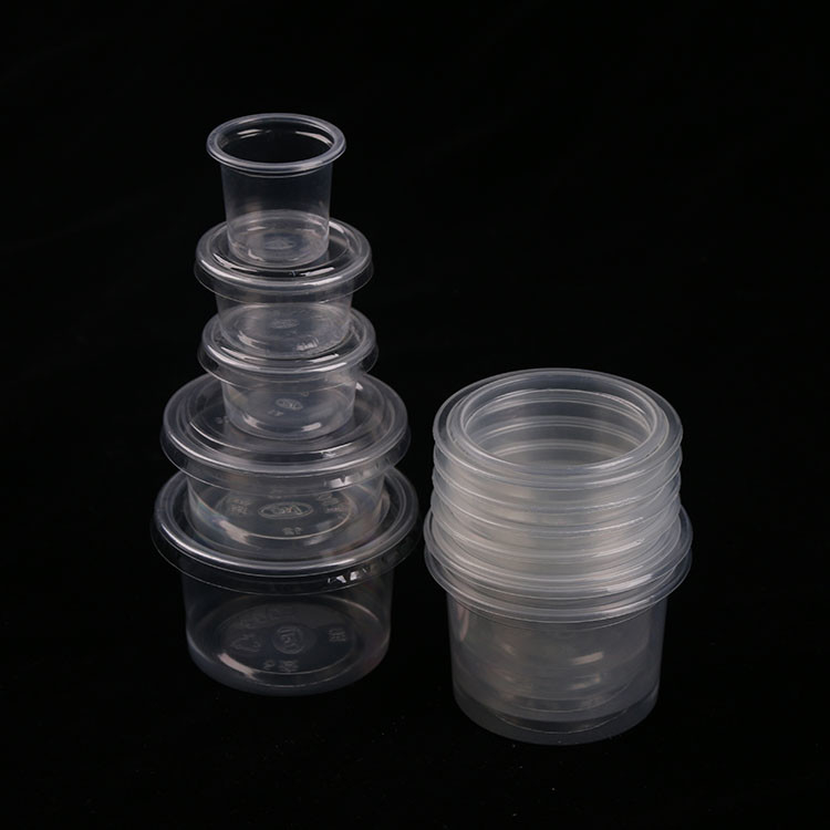 ฝาถ้วยพลาสติกส่วนถ้วย Jello Shot สำหรับขนมขบเคี้ยวซอสสุ่มตัวอย่าง