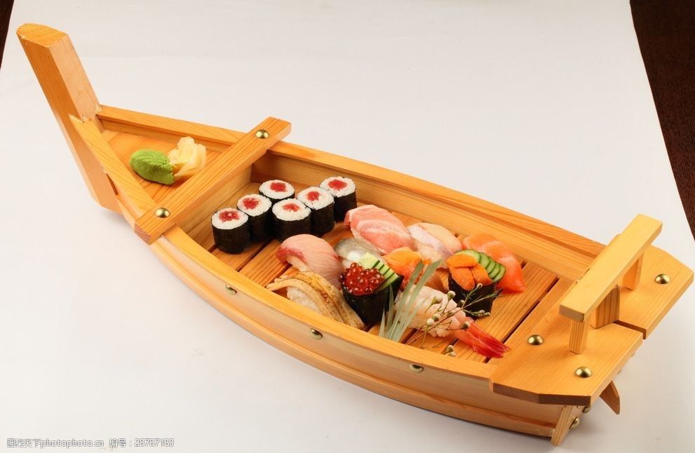 ถาดเรือซูชิทรงมังกร 60 ซม. อย่างยั่งยืน